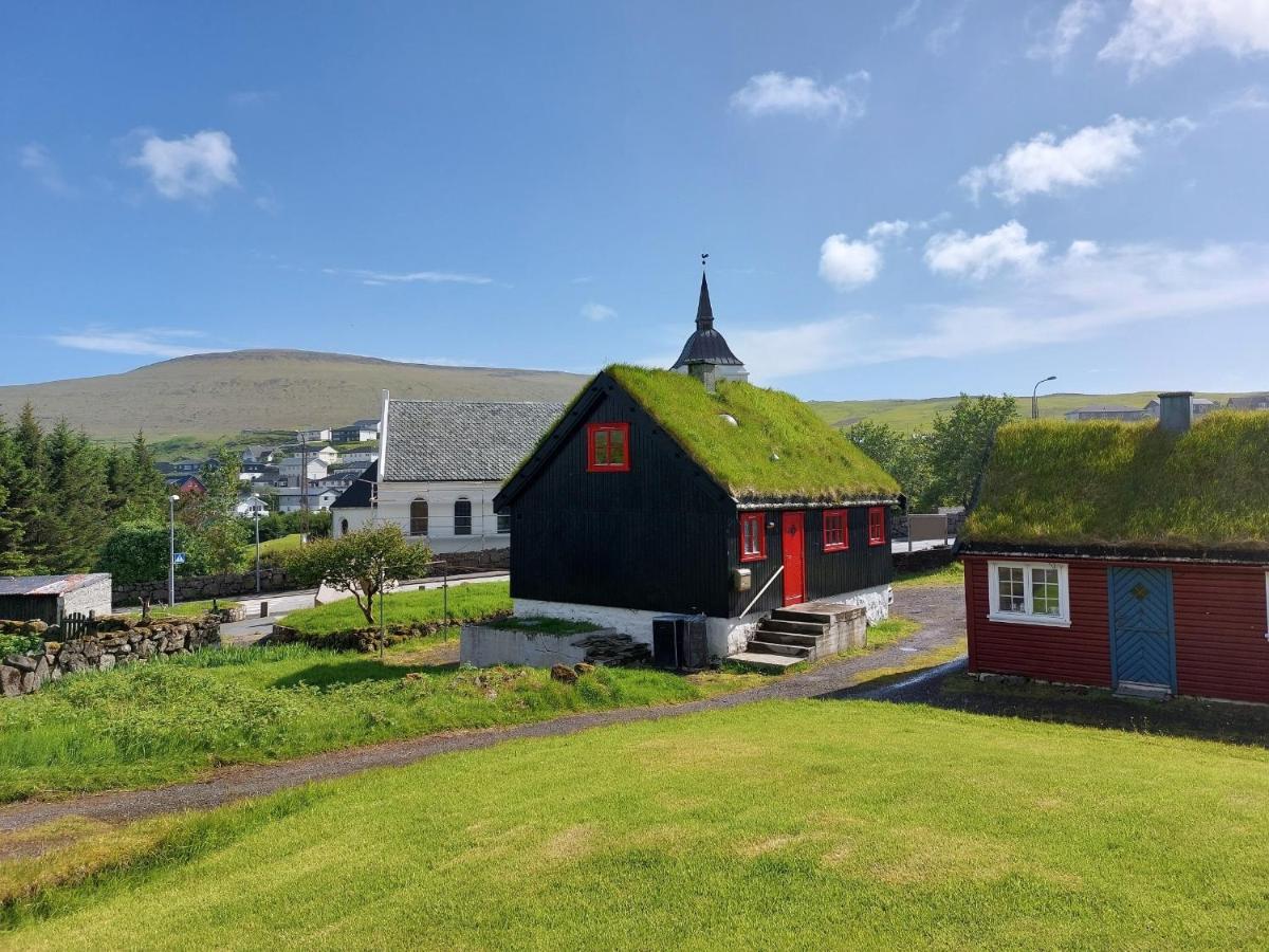 Turf House Cottage - Near Airport Mithvagur Екстериор снимка