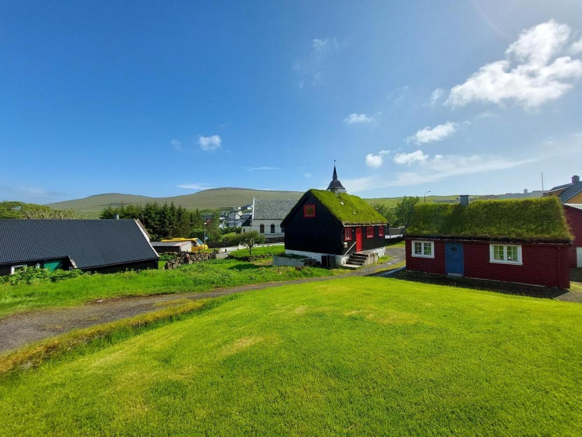 Turf House Cottage - Near Airport Mithvagur Екстериор снимка