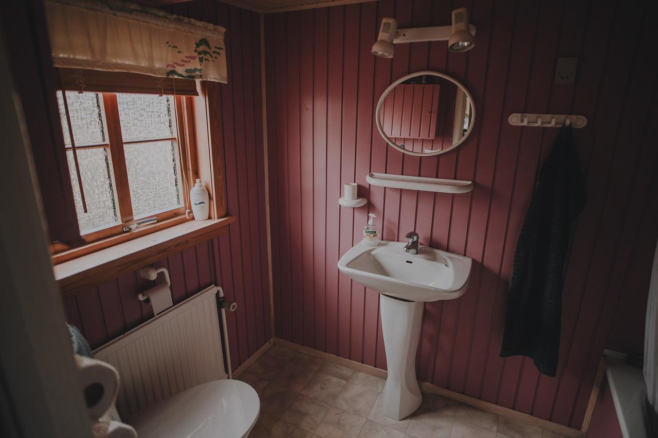 Turf House Cottage - Near Airport Mithvagur Екстериор снимка